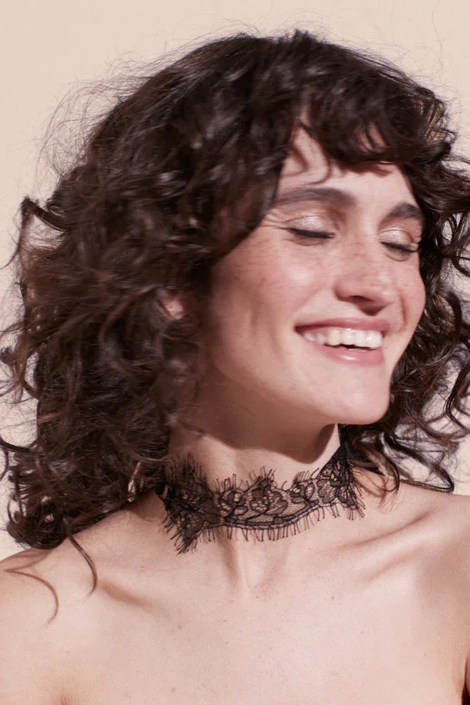 Cassandre Collier Dentelle